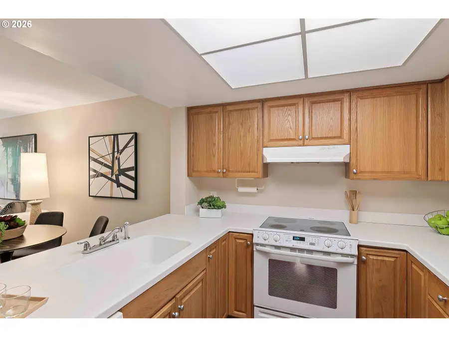 6605 W Burnside Rd #112, Portland, OR 97210 - #3