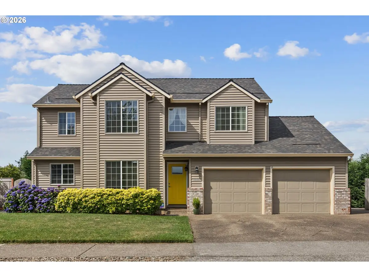 18881 Highland Dr, Oregon City, OR 97045 - #1