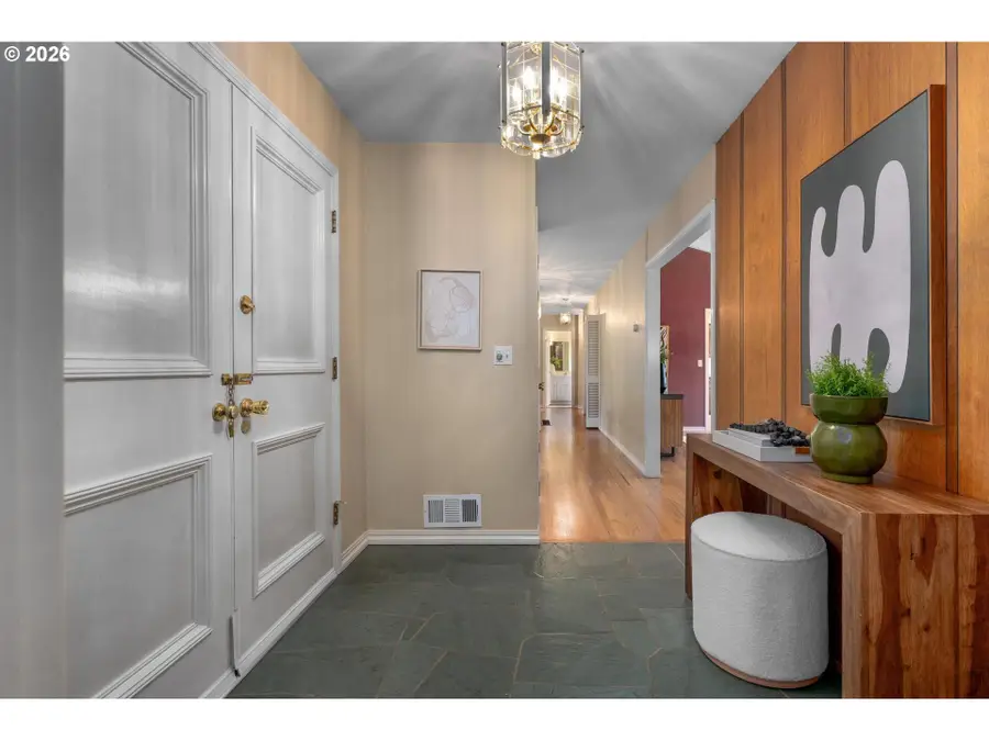 4225 SW 52nd Ave, Portland, OR 97221 - #2