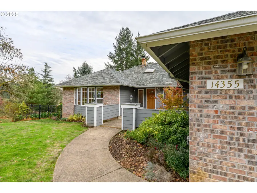 14355 NW Pheasant Hill Ln, McMinnville, OR 97128 - Image #2