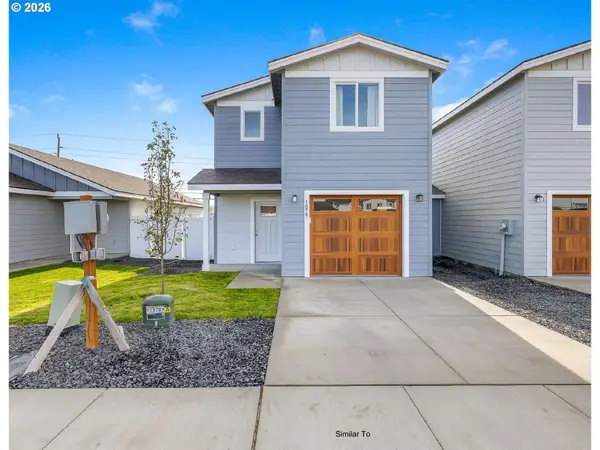 1075 NE Emerald Dr, Hermiston, OR 97838