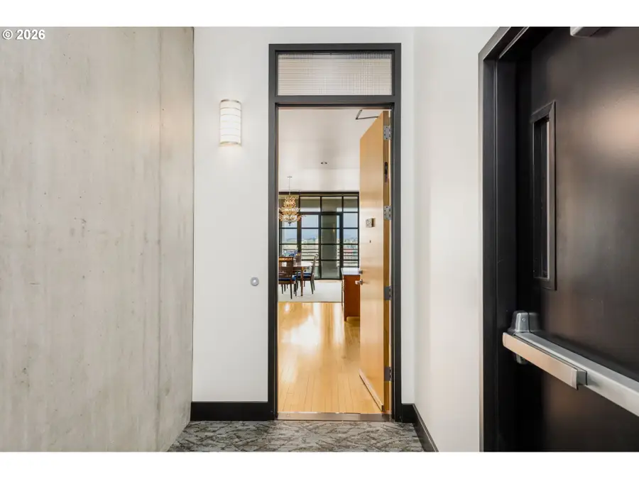 333 NW 9th Ave #1405, Portland, OR 97209 - #3