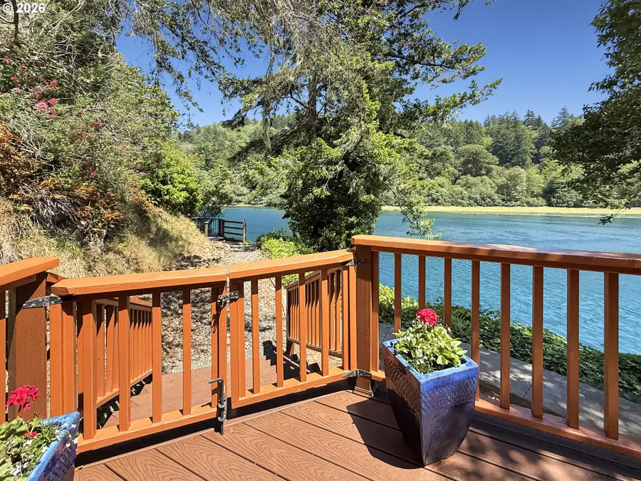 97748 N Bank Chetco River Rd #A1, Brookings, OR 97415 - #3