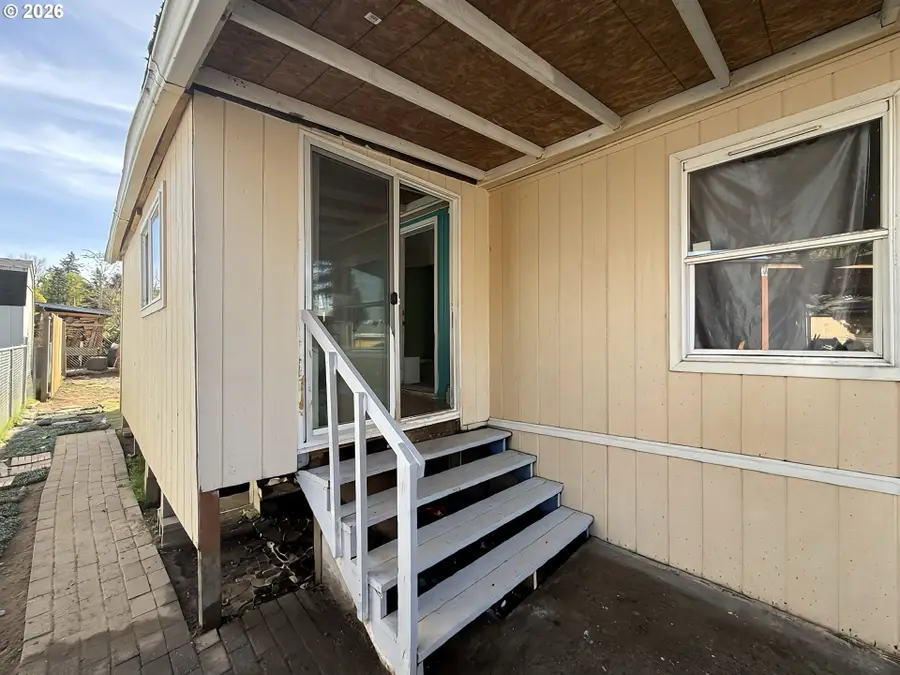 23200 NE Sandy Blvd #52, Wood Village, OR 97060 - #3