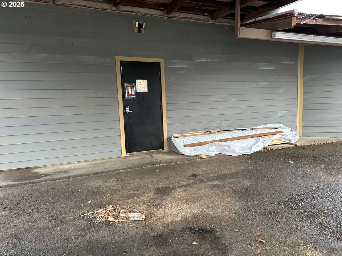 755 S Canyon Blvd, John Day, OR 97845 - Image #1