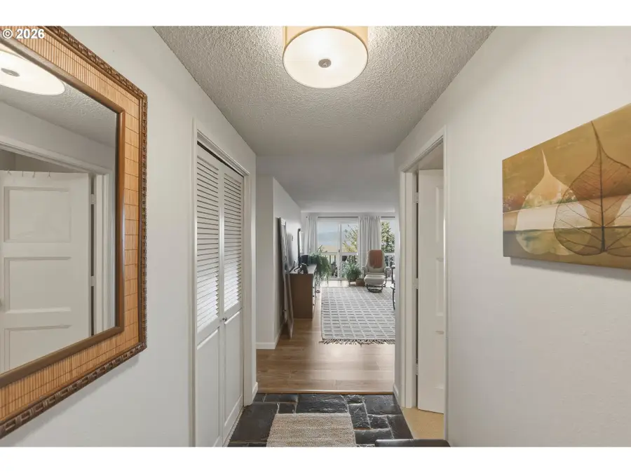 290 N 3rd Ct #4, Coos Bay, OR 97420 - #3