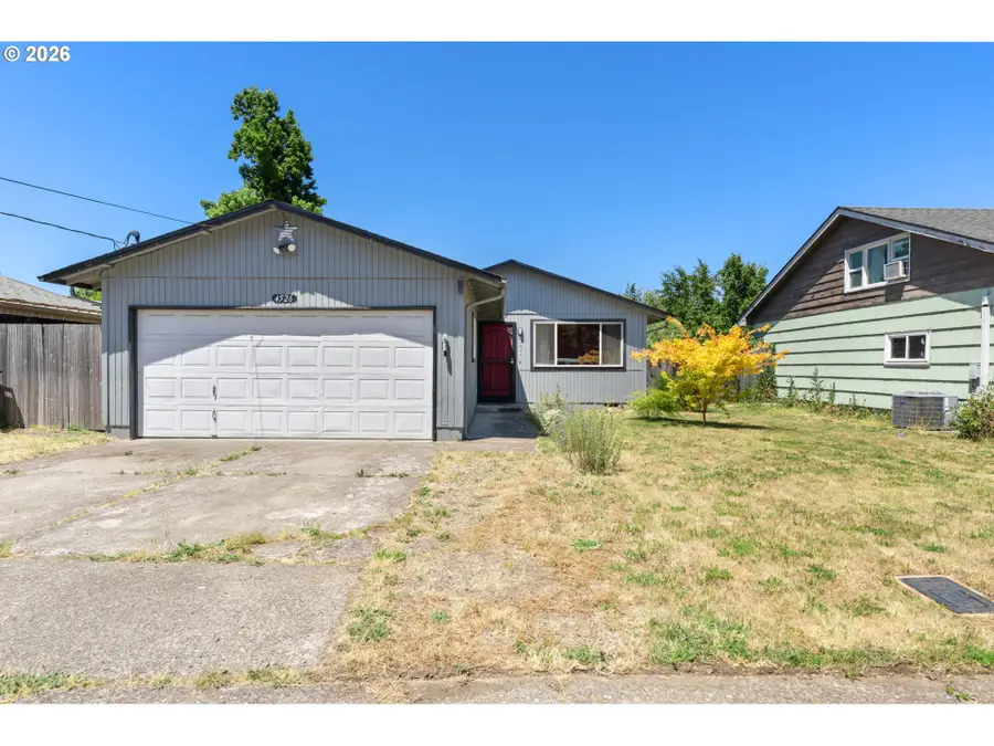 4526 Daisy St, Springfield, OR 97478 - #2