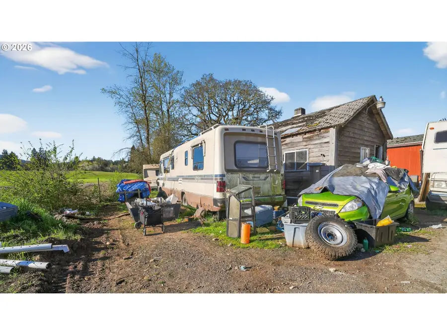 1901 Kalmia St, Sweet Home, OR 97386 - #3