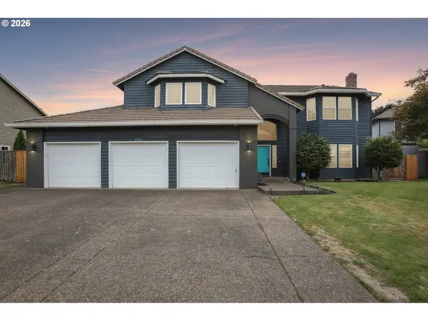1076 SE 61st Way, Hillsboro, OR 97123