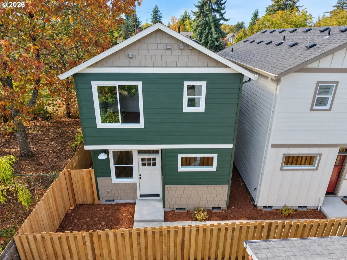8722 SE Bybee Blvd, Portland, OR 97266 - #1