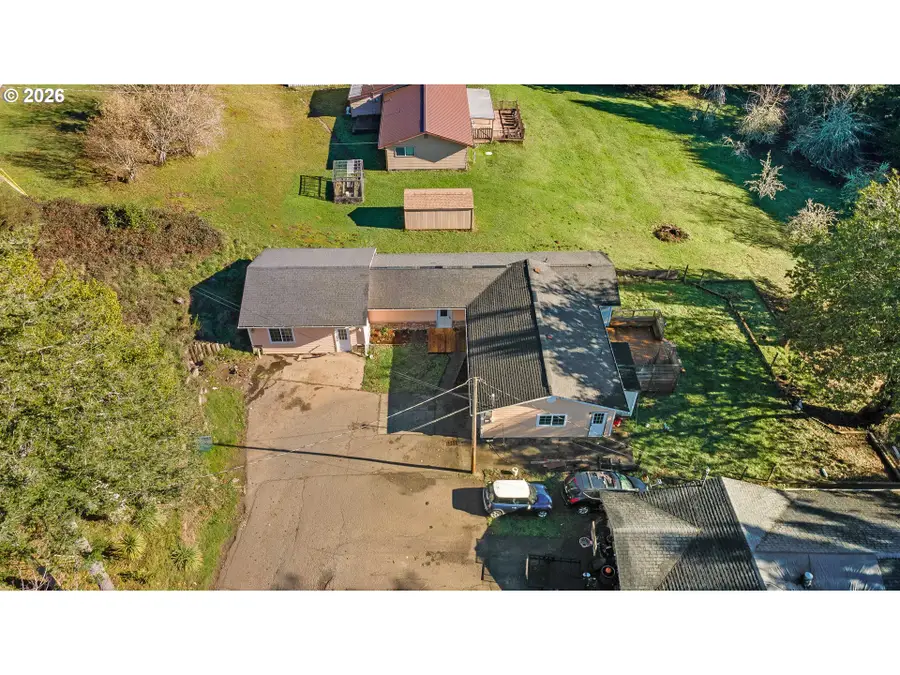 1643 Shelley Rd, Coquille, OR 97423 - #2