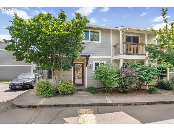 1706 Avalon Dr #27, HoodRiver, OR 97031