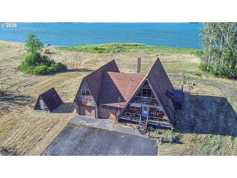10005 River Front Rd, Clatskanie, OR 97016 - #3