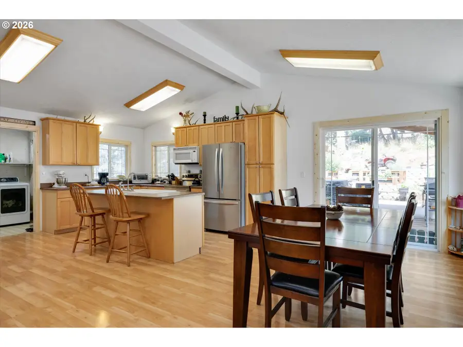 34911 SE Surface Rd, Estacada, OR 97023 - #3