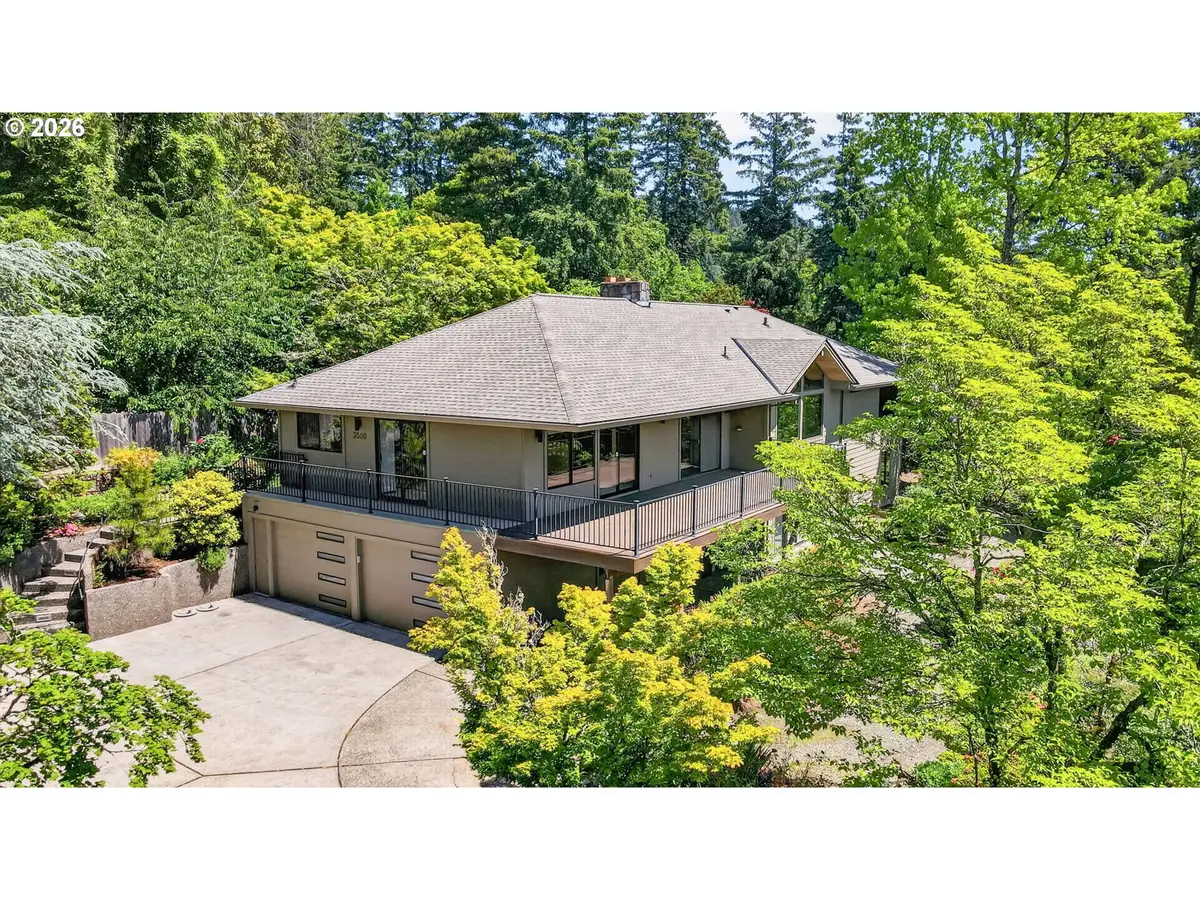 3500 SW 44th Ave, Portland, OR 97221 - #1