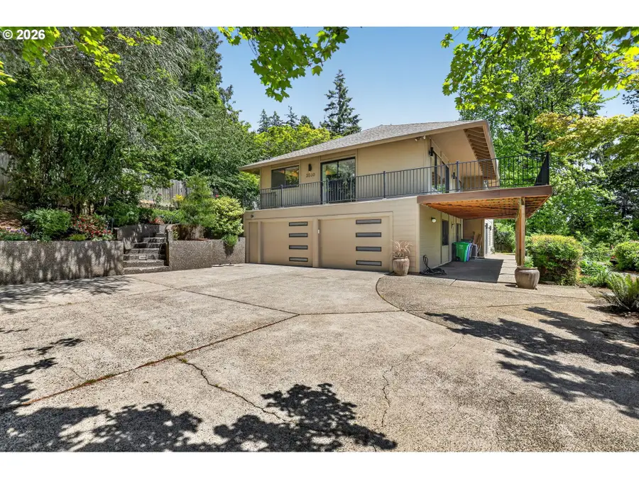 3500 SW 44th Ave, Portland, OR 97221 - #3