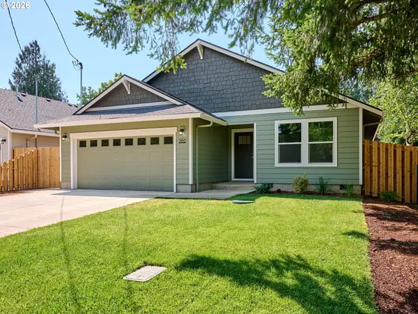 262 SE Ivy St, MillCity, OR 97360