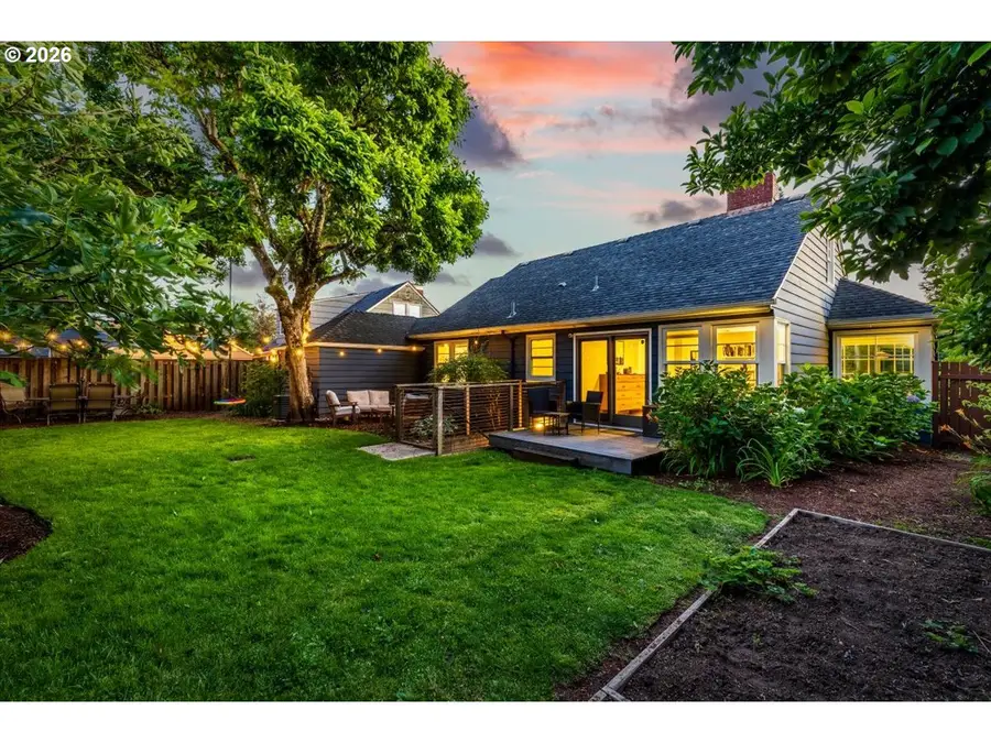 110 SE 47th Ave, Portland, OR 97215 - #3