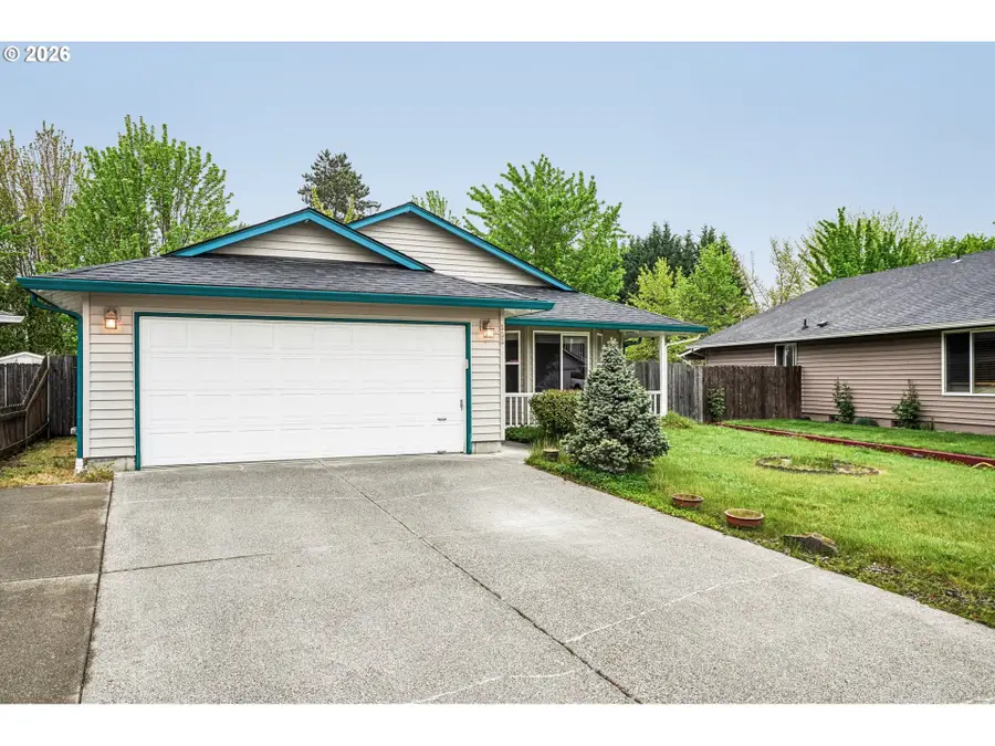 308 SE 9th St, Battle Ground, WA 98604 - #2