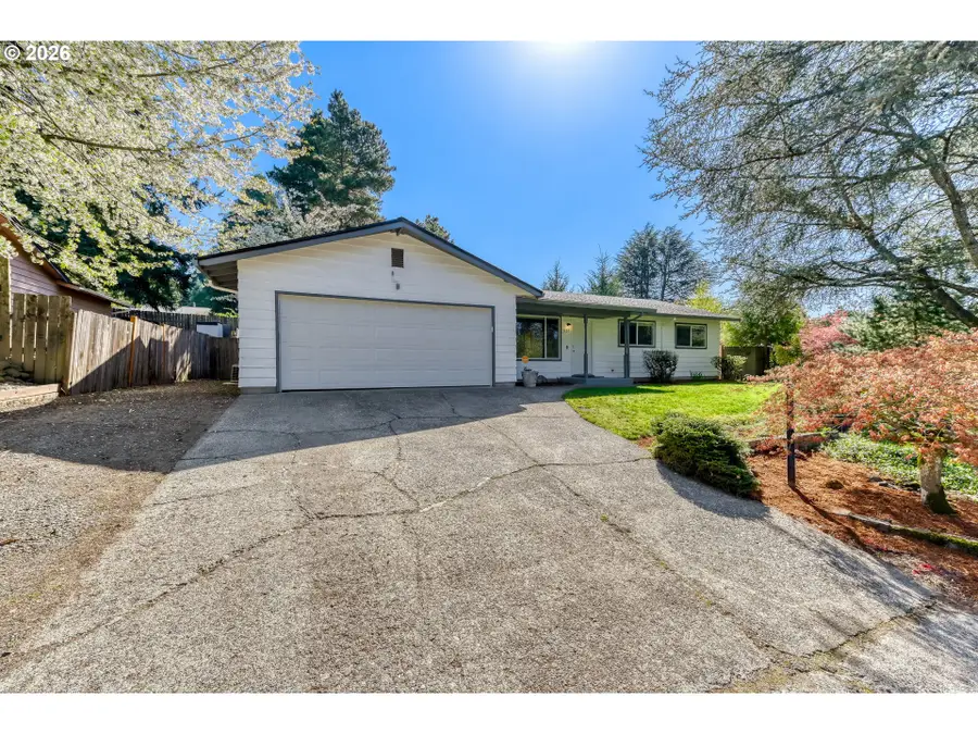 1120 SE Spruce Ct, Gresham, OR 97080 - #2