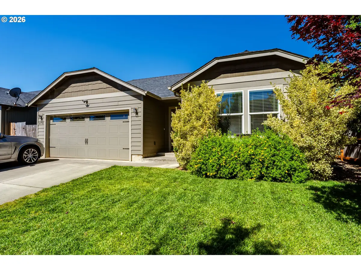87792 Lark St, Veneta, OR 97487 - #1
