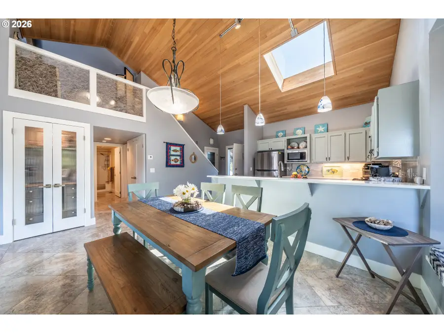 4175 N Highway 101 #A-2, Lincoln Beach, OR 97341 - #2