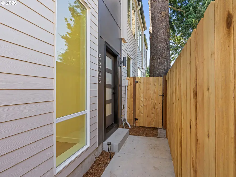 5305 SE Malden St #2, Portland, OR 97206 - #2