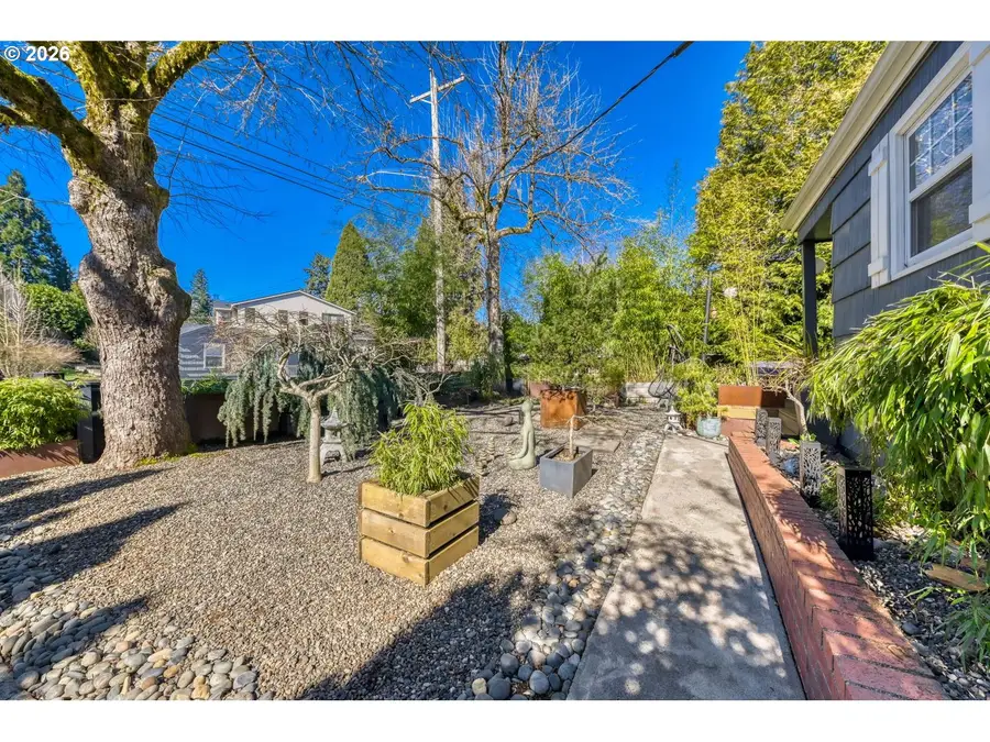 4667 Exeter St, West Linn, OR 97068 - #3