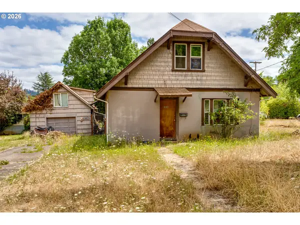 3049 Willamette St, Eugene, OR 97405