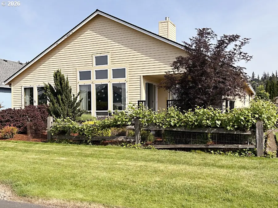 12618 SW Peachvale St, King City, OR 97224 - #2