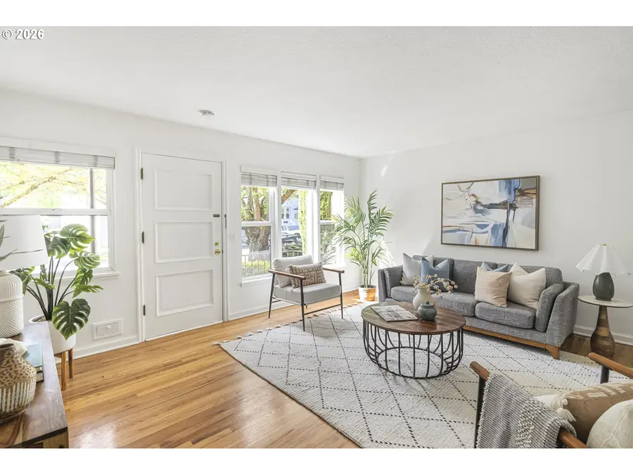 1420 NE 21st Ave #18, Portland, OR 97232 - #3