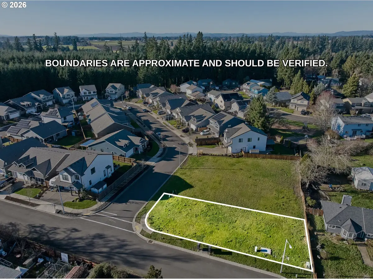 2621 N Lydia Loop, Hubbard, OR 97032 - #1