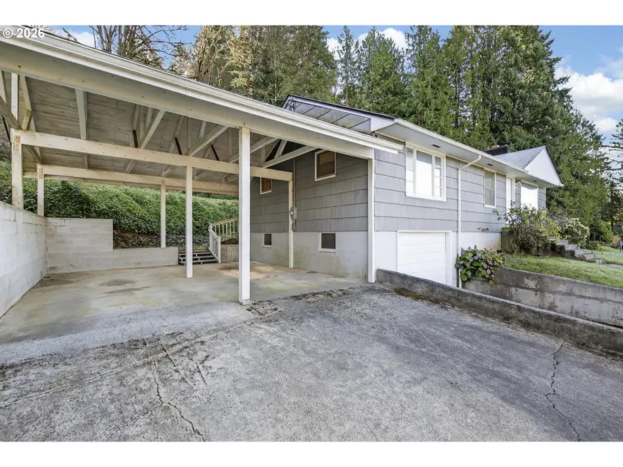 312 SE 2nd St, Winlock, WA 98596 - #3