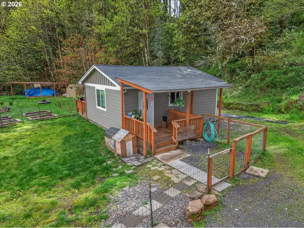 33016 Scappoose Vernonia Hwy, Scappoose, OR 97056