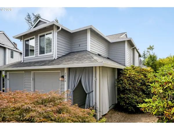 2036 Titan Ter, WestLinn, OR 97068