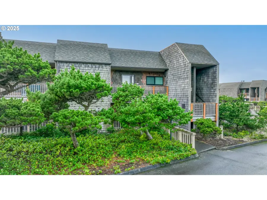 856 Neacoxie Blvd #324, Gearhart, OR 97138 - Image #2