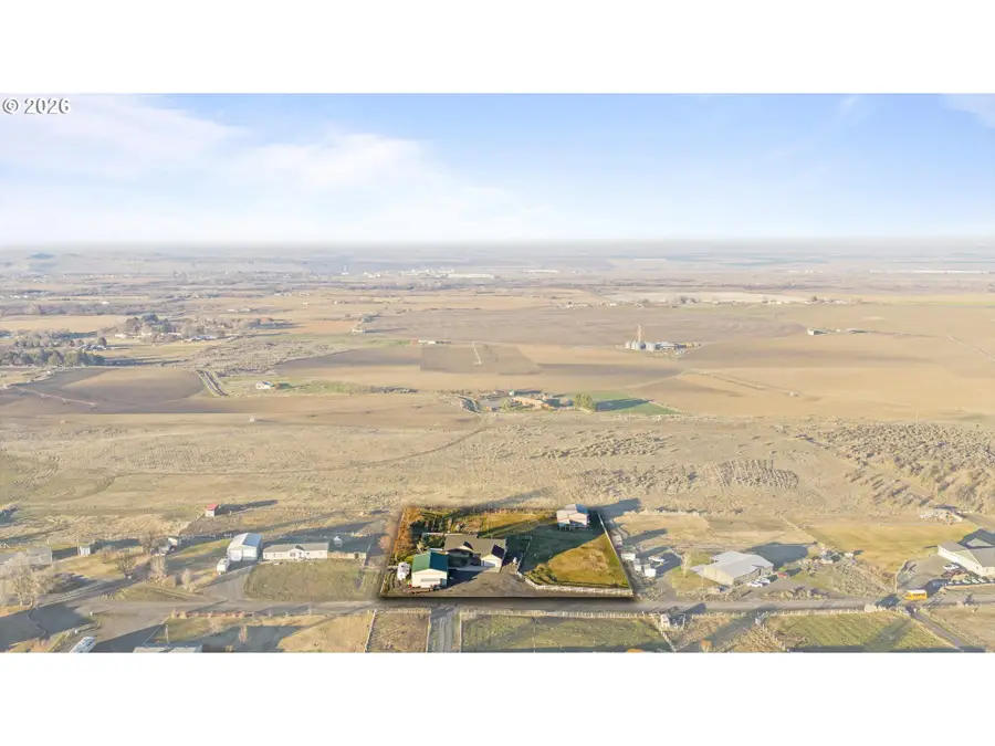 31173 Shelley Ln, Hermiston, OR 97838 - #2