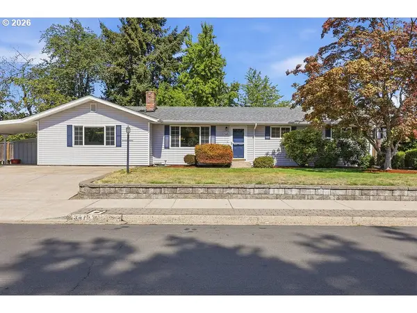 3470 Hyacinth St, Eugene, OR 97404