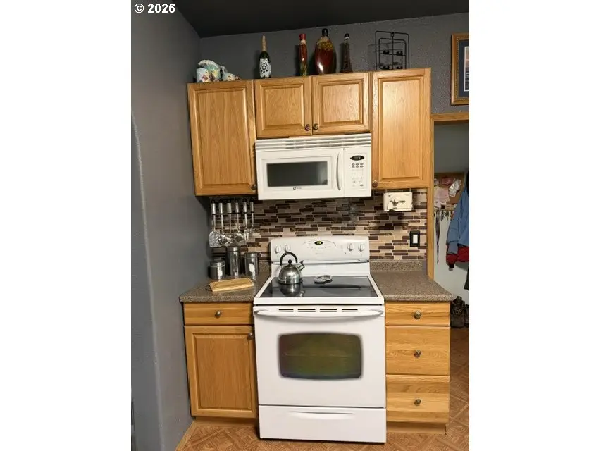 1390 Alder St, Elgin, OR 97827 - #3