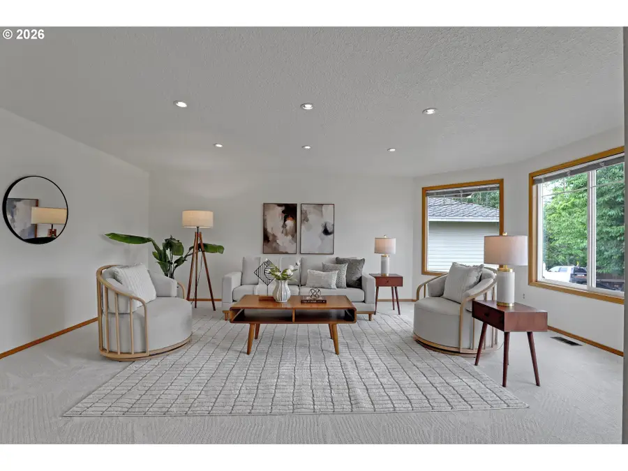 11241 SW Summer Lake Dr, Portland, OR 97223 - #3