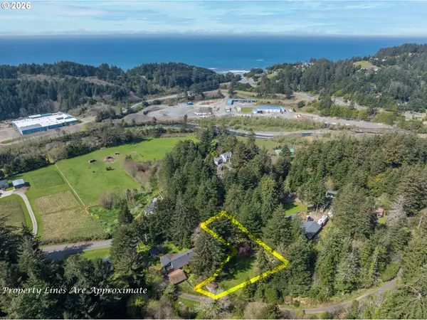 28397 Mateer Rd, GoldBeach, OR 97444