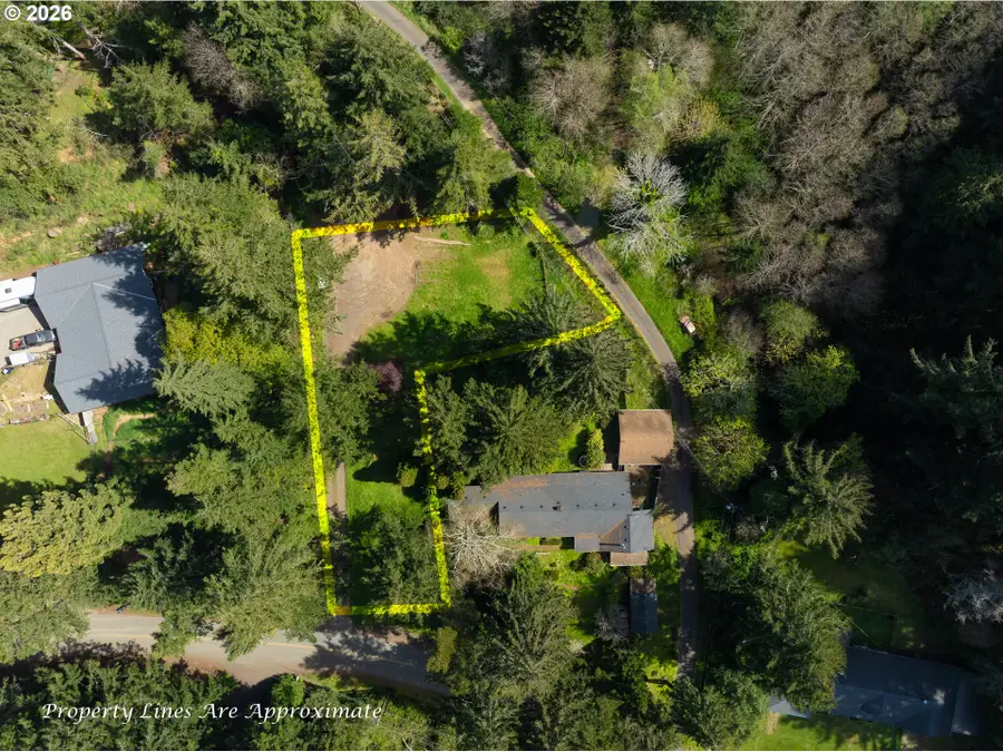 28397 Mateer Rd, Gold Beach, OR 97444 - #2