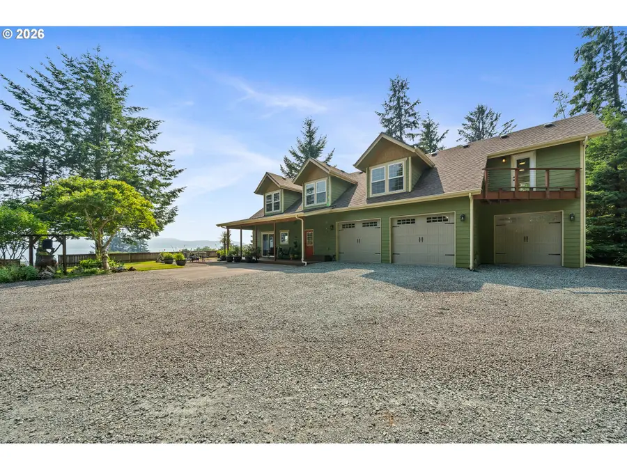 801 First St, Garibaldi, OR 97118 - #3