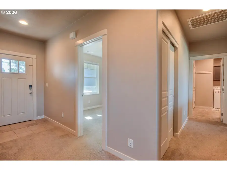 53475 Bridge Dr, Sisters Millican, OR 97739 - #2