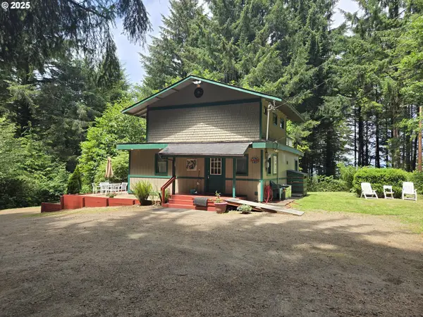 85659 Cherry, Florence, OR 97439