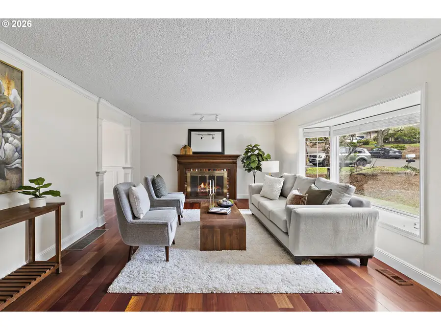 10793 SE 95th Ct, Northwest Clackamas, OR 97086 - #2