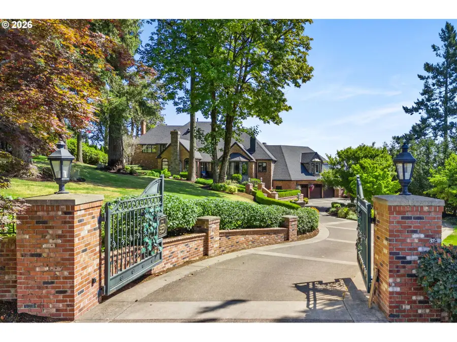 3131 Coeur D Alene Dr, West Linn, OR 97068 - #2