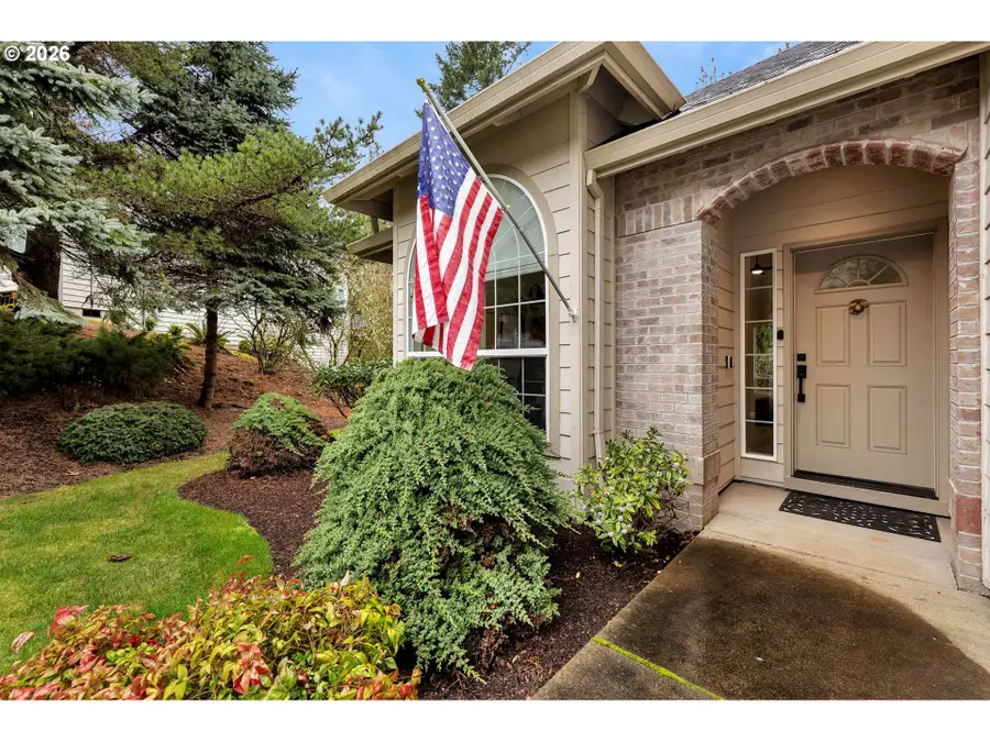 43 SE 46th Dr, Gresham, OR 97080 - #3