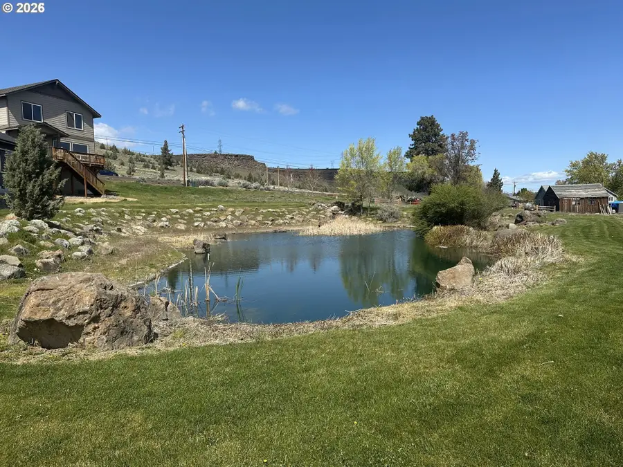 419 Little Lake Rd, Maupin, OR 97037 - #2
