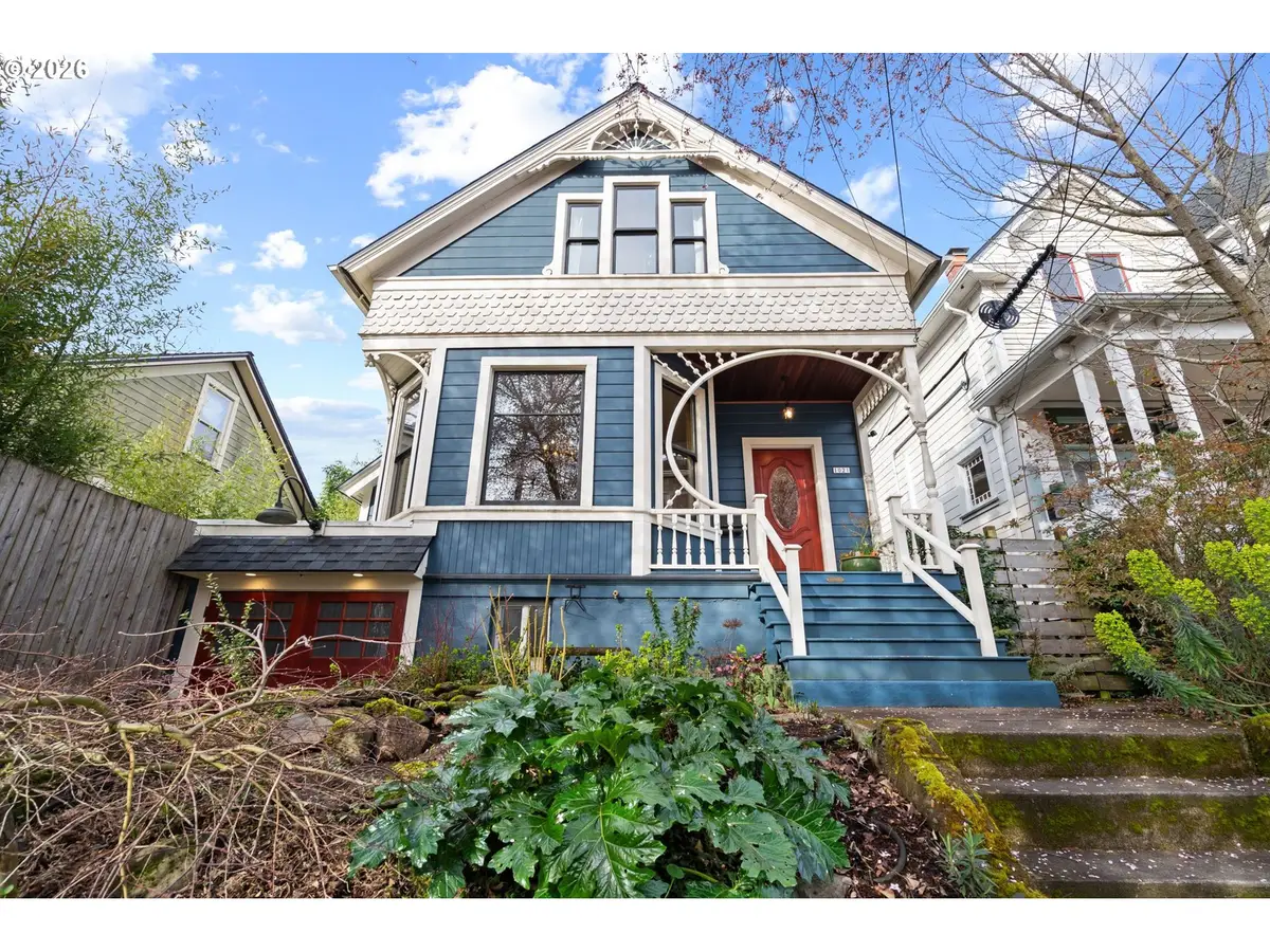 1021 SE 37th Ave, Portland, OR 97214 - #1